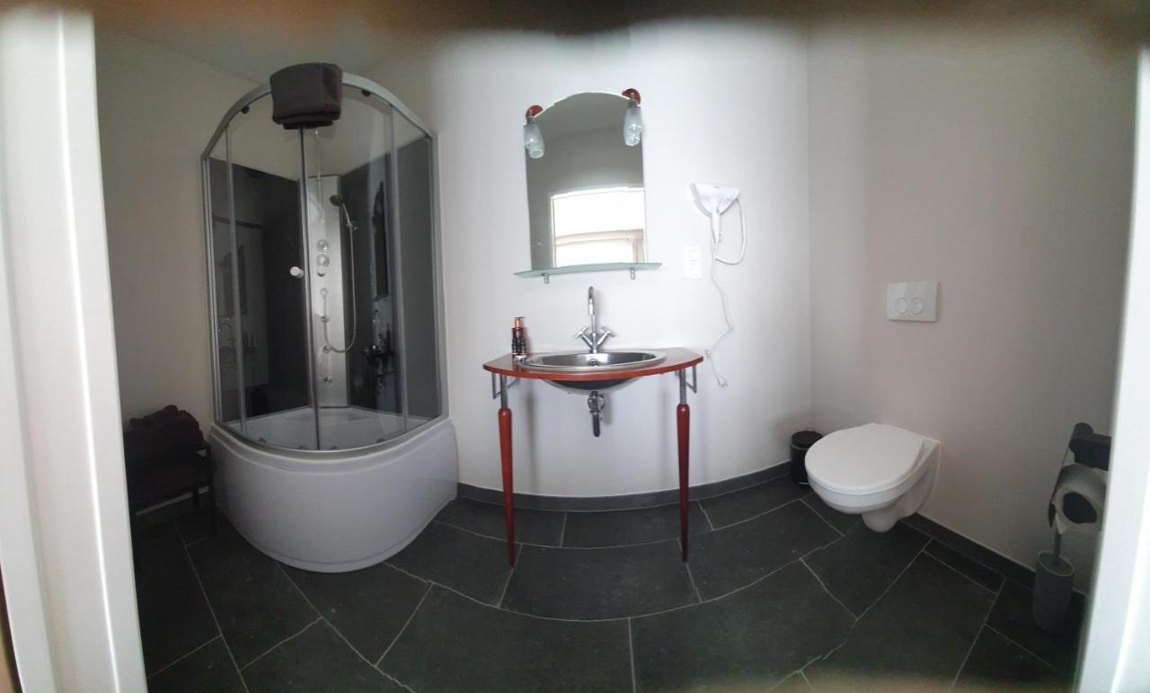 Guesthouse Deladix Hasselt Exteriör bild